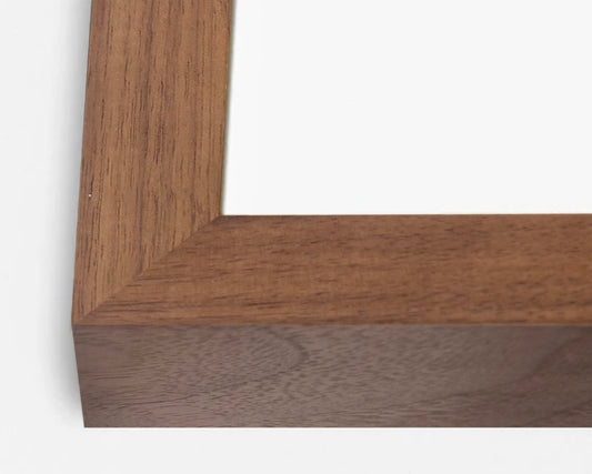 Gallery Walnut - Corner Sample