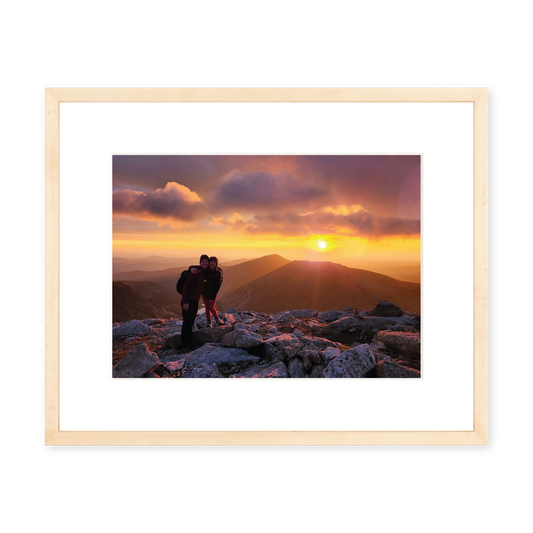 The Classic 20" x 16" Gift (Landscape)